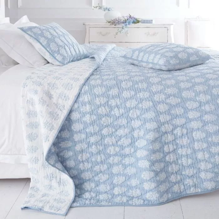 Avignon Quilt And Cushion