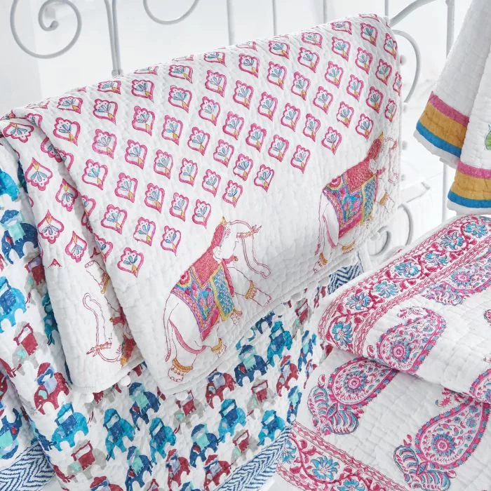 Pom Pom Elephants Cot Bed Quilt