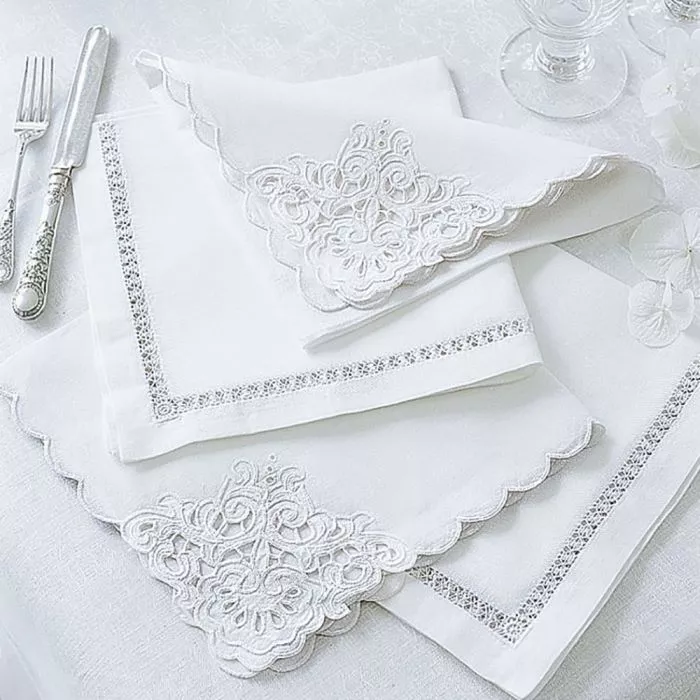 Linen &amp; Cotton Mix Embroidered Napkins