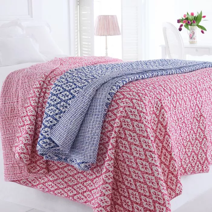 Ikat hand blocked pure cotton bed quilt bedspread